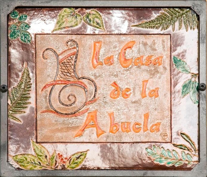 La Casa De La Abuela Milagros Guest House Pravia Exterior photo