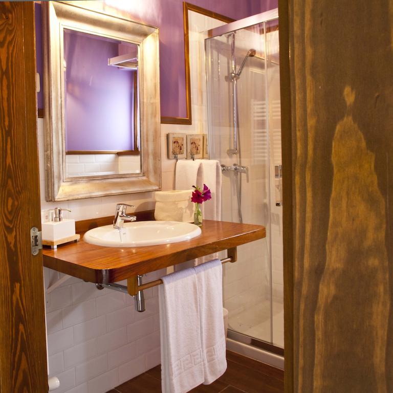 La Casa De La Abuela Milagros Guest House Pravia Room photo